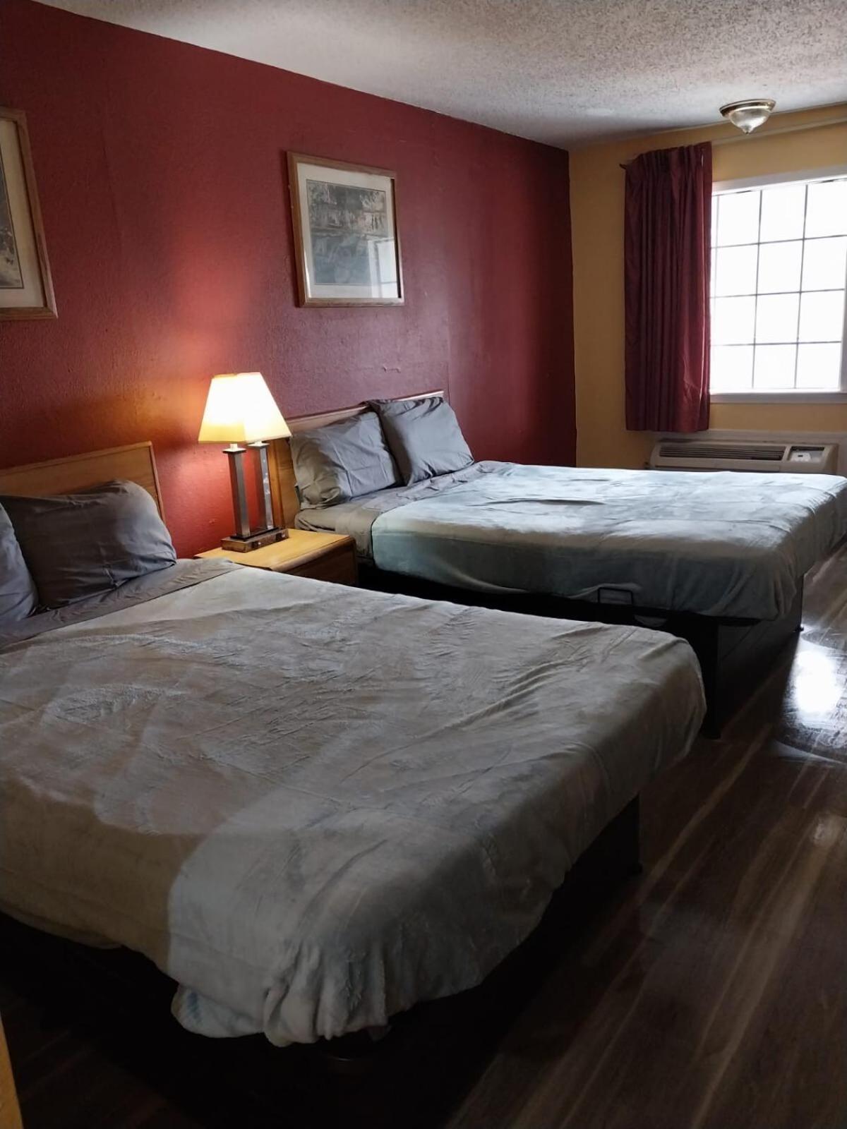 2 Double Beds Hotel Room 204 잭슨 외부 사진